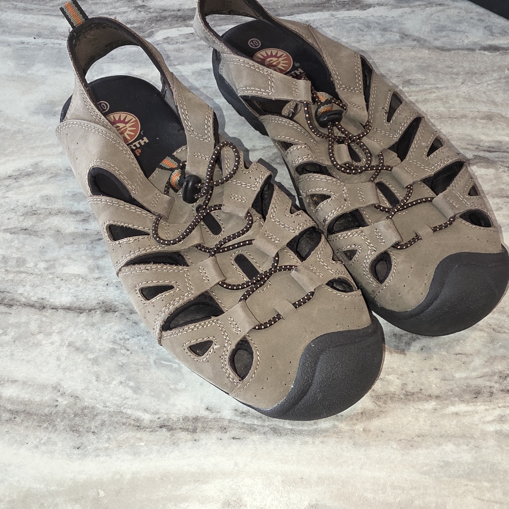 Earth Spirit Mens 10 Jake Fisherman Sandals Closed Toe Elastic Bungee Lace Shoe